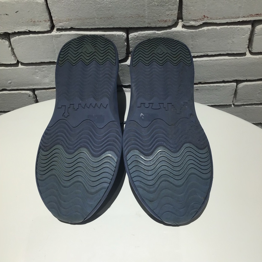 Vessi Everyday Stylish Blue Knit Sneakers Size 10W - Picture 5 of 7
